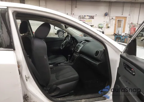 2013 Mazda Mazda6 I Touring Plus z USA, uszkodzony, nr VIN 1YVHZ8EH3D5M14740